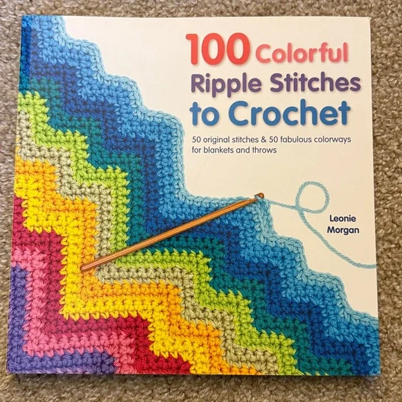 Bundle of 3 Crochet books - Picture 2 of 3